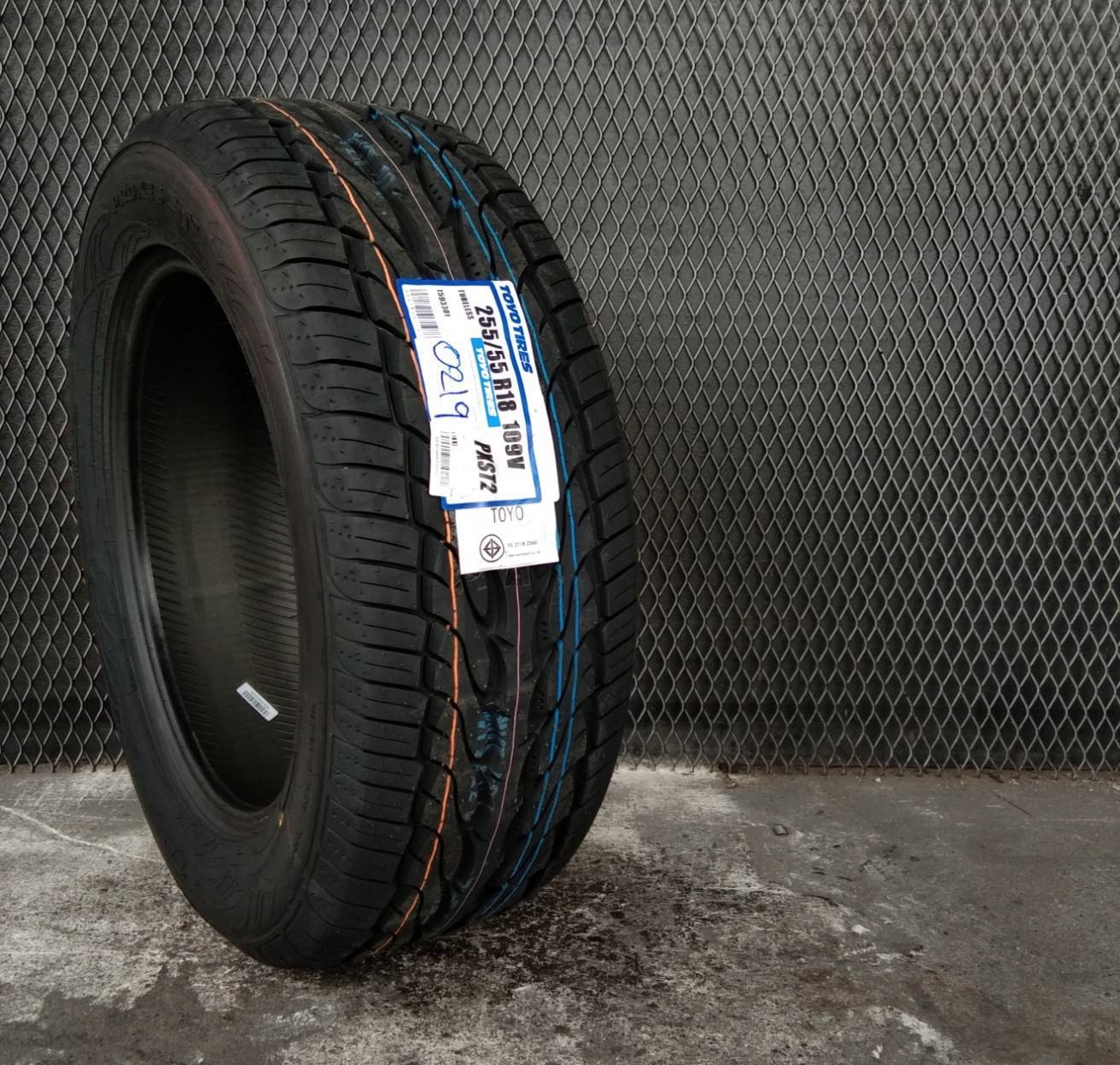 #แนะนำยางใหม่ #คุณภาพดีเยี่ยม #ราคาสุดคุ้ม #TOYO_PROXES_ST2 255/55R18 ปี19