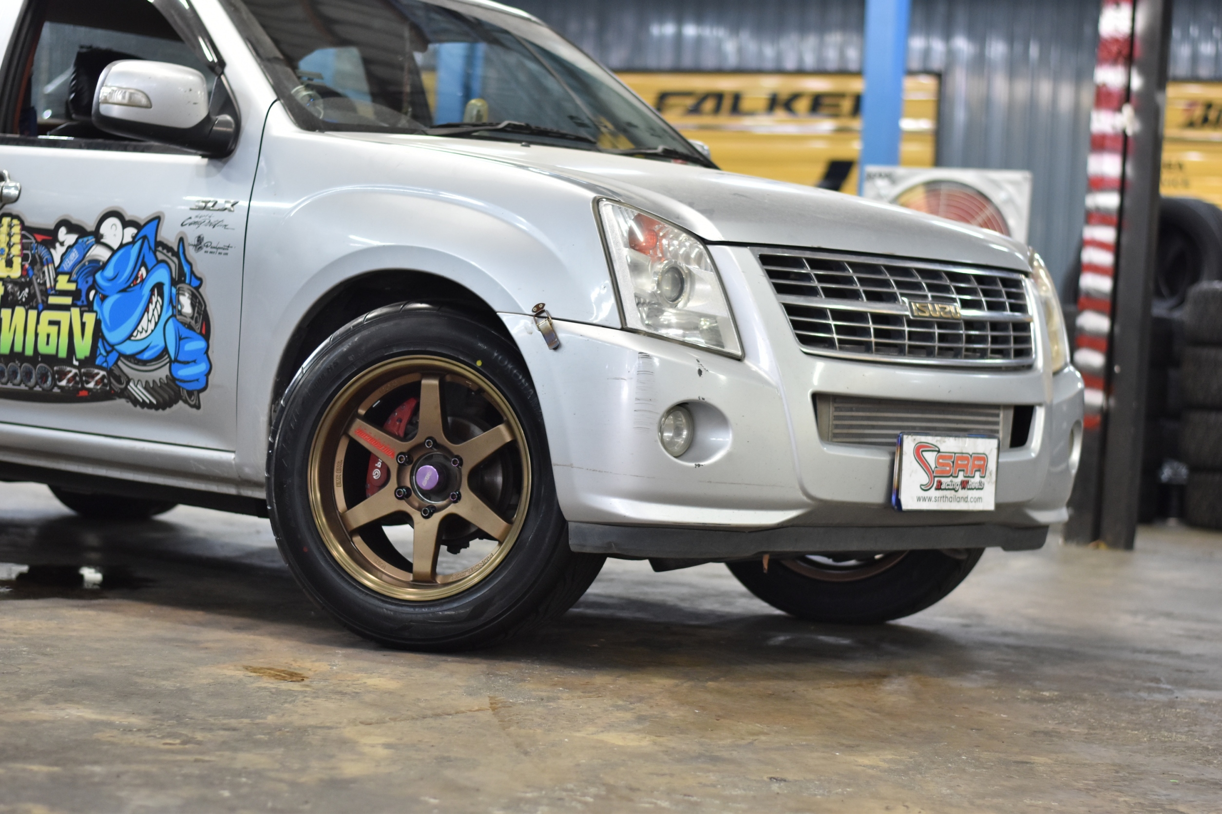 TE37 ขอบ18 หยอดแดง กว้าง9.5 PCD6x139.7 offset+28