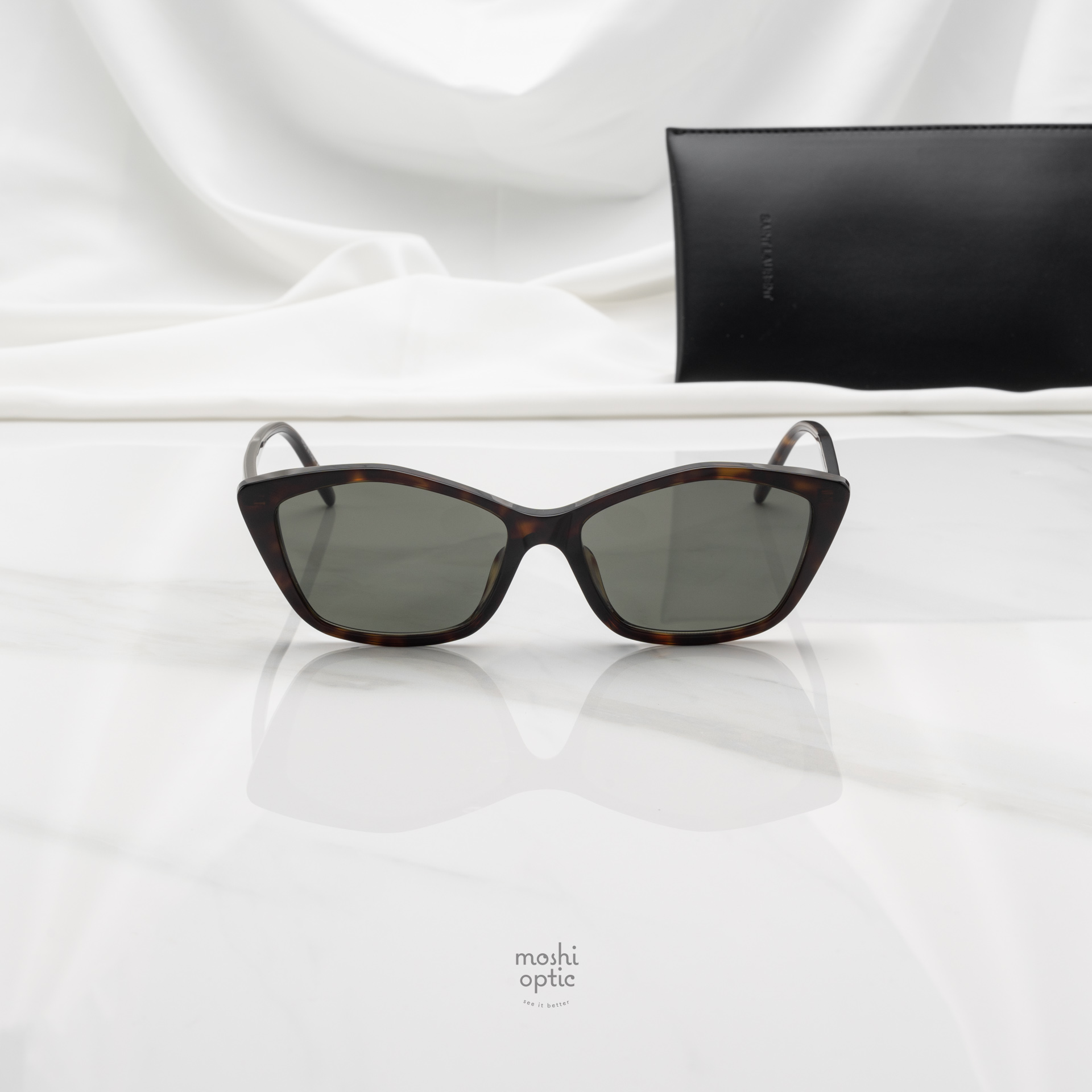 แว่นกันแดด YVES SAINT LAURENT SL 775F 002