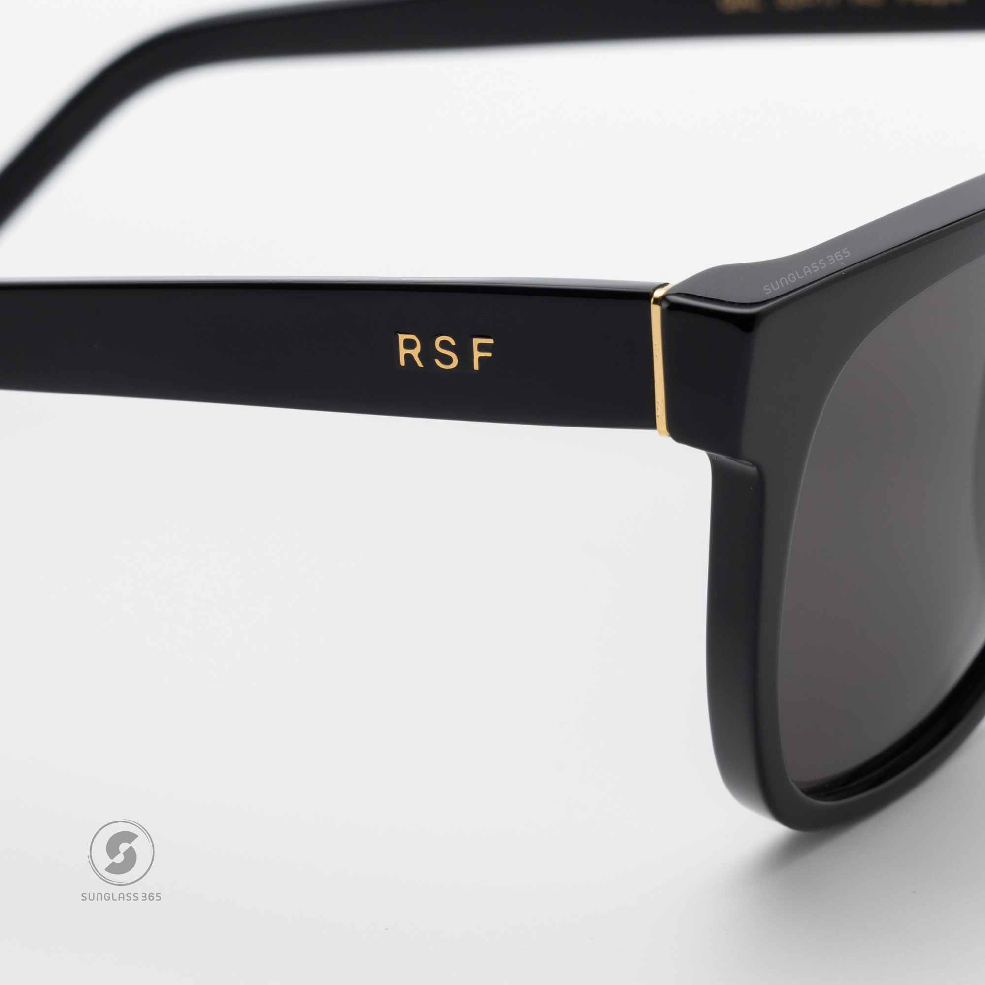 แว่นกันแดด SUPER SP F52 POOCH Black