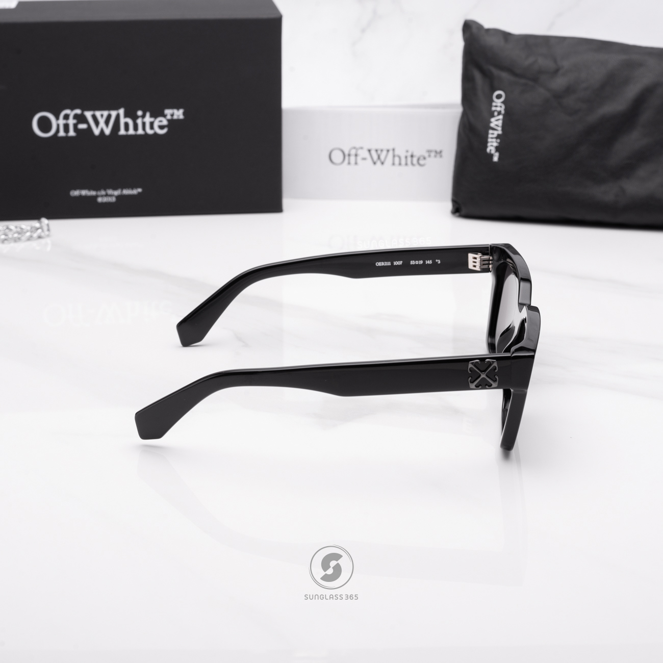 แว่นกันแดด Off-White OERI111 1007