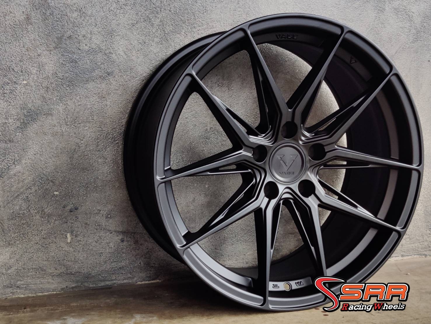 VAGE VF02 18X8.5 5X113 35 ALUMITE BLACK FLAT (ดำด้าน)