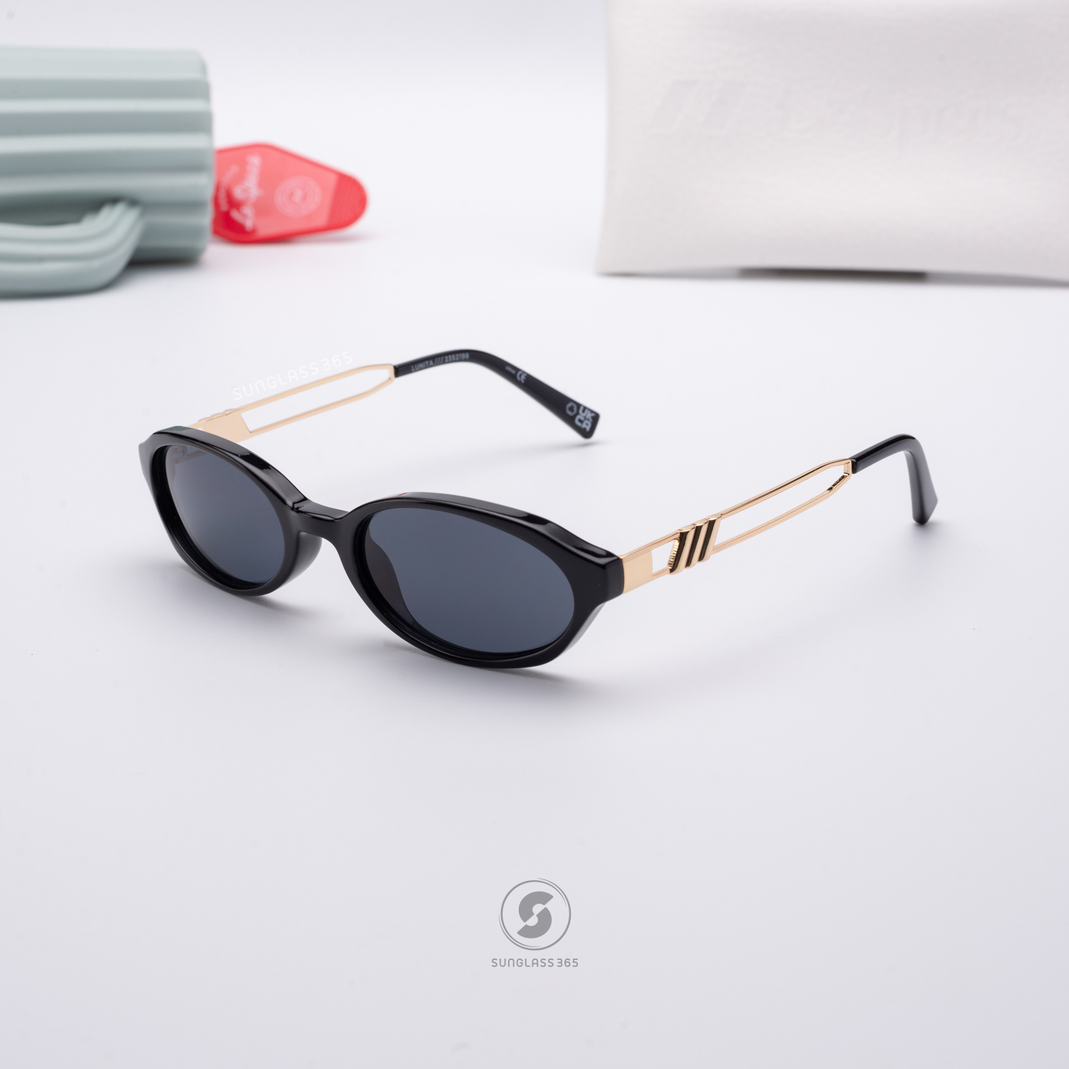 แว่นกันแดด Le Specs LSP2352198 LUNITA Black