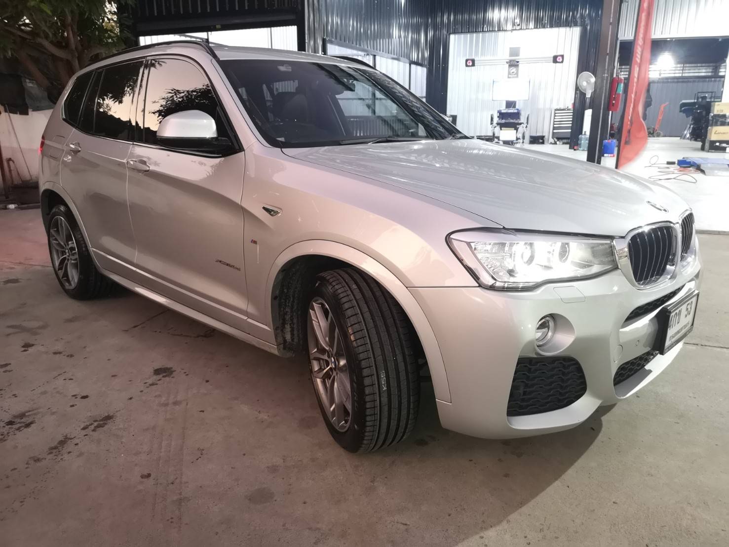 ยางPIRELLI PZERO (PZ4) (ยางrunflat) 245/45R19 275/40R19