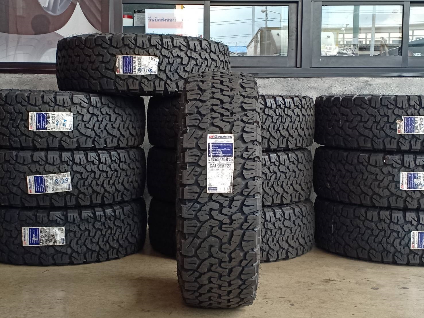 โปรโมชั่น ยาง BF-GOODRICH KO2 265/75R16 (ปี18) U.S.A เส้นละ 5,980.-
