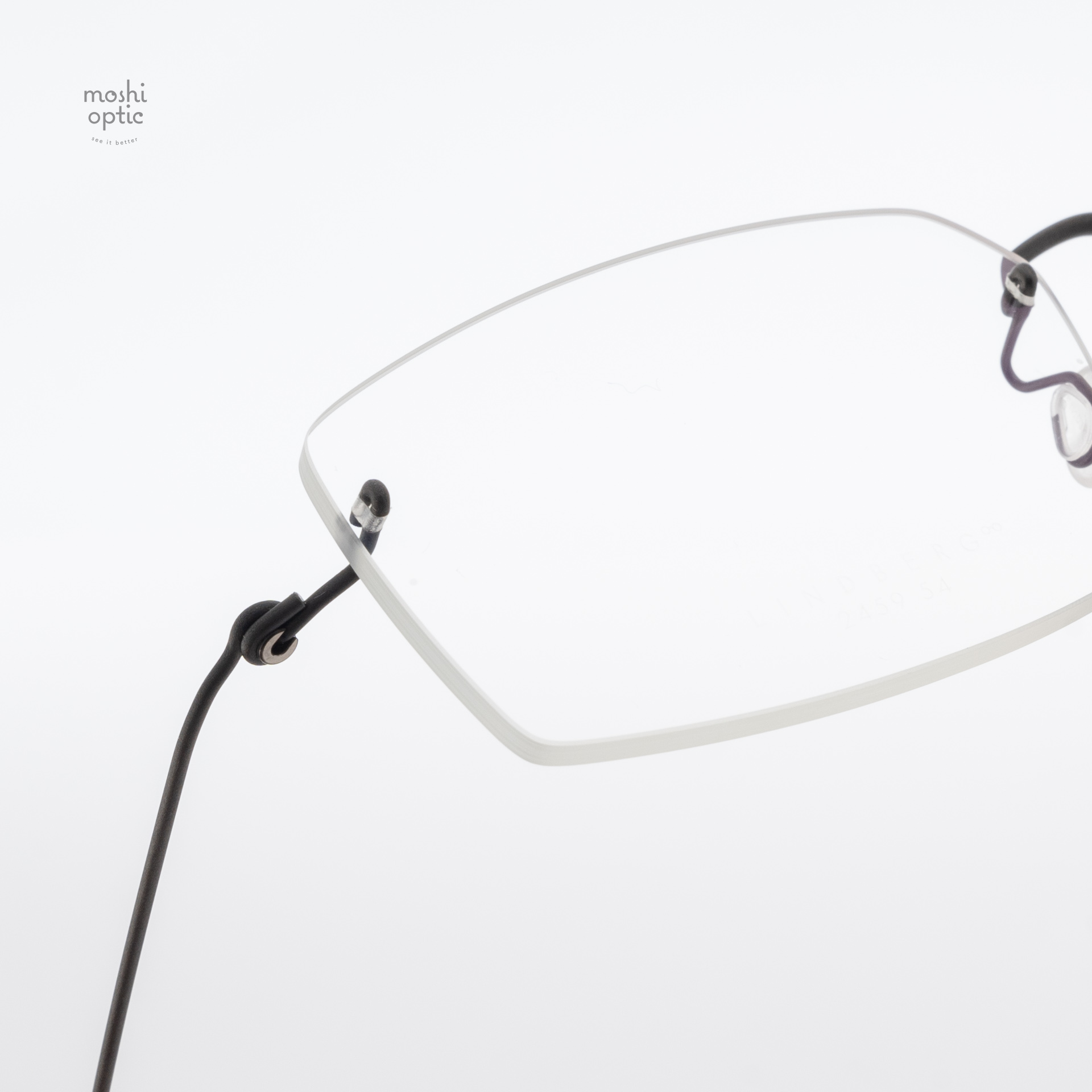 แว่นสายตา Lindberg Spirit Titanium 007 15BEF U9