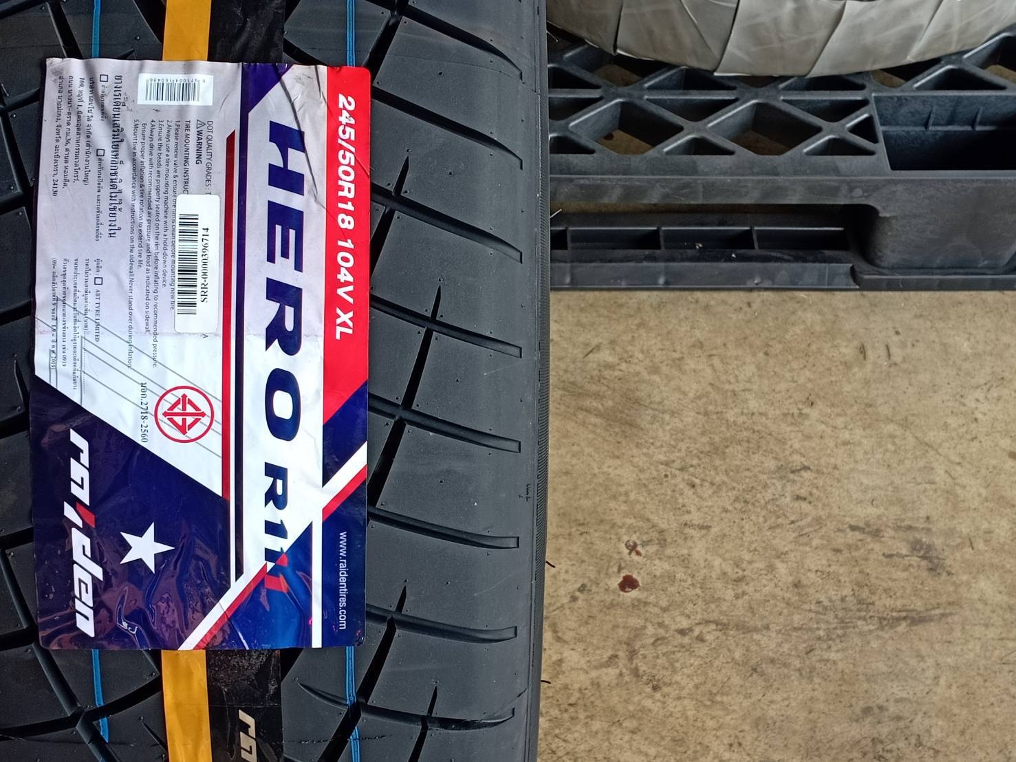 RAIDEN 245/50R18 HERO R111 (ตัวหนังสือขาว) MADE IN CHINA