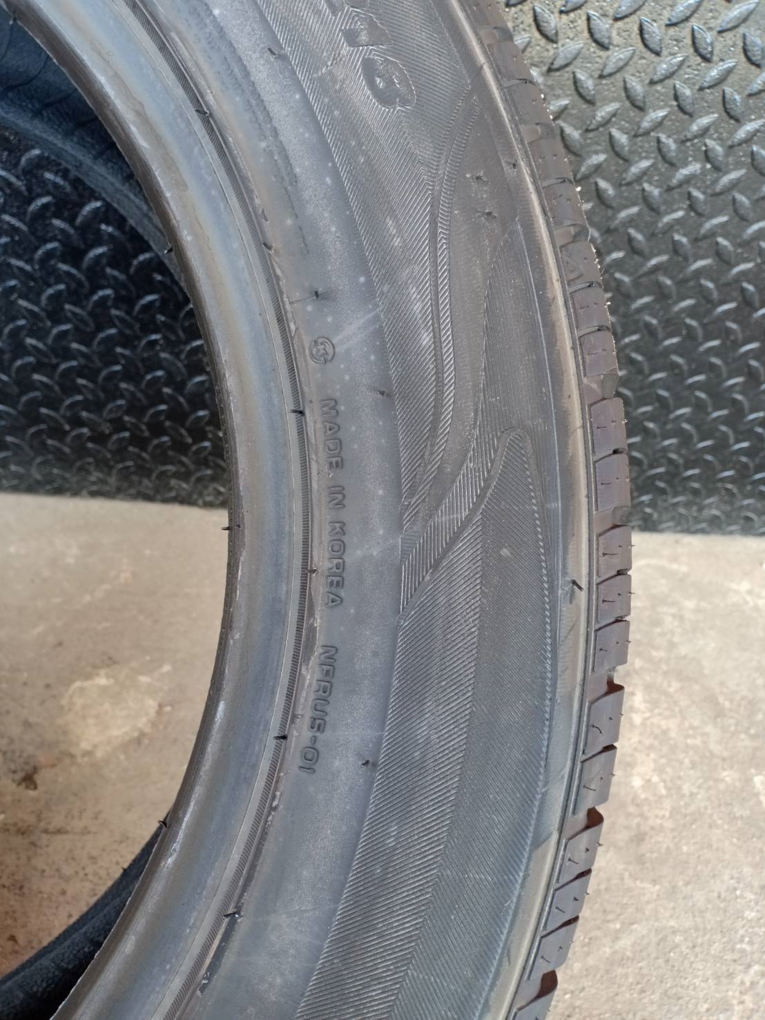 ROADSTONE 235/55R18 NFERA RU5 ราคาส่ง