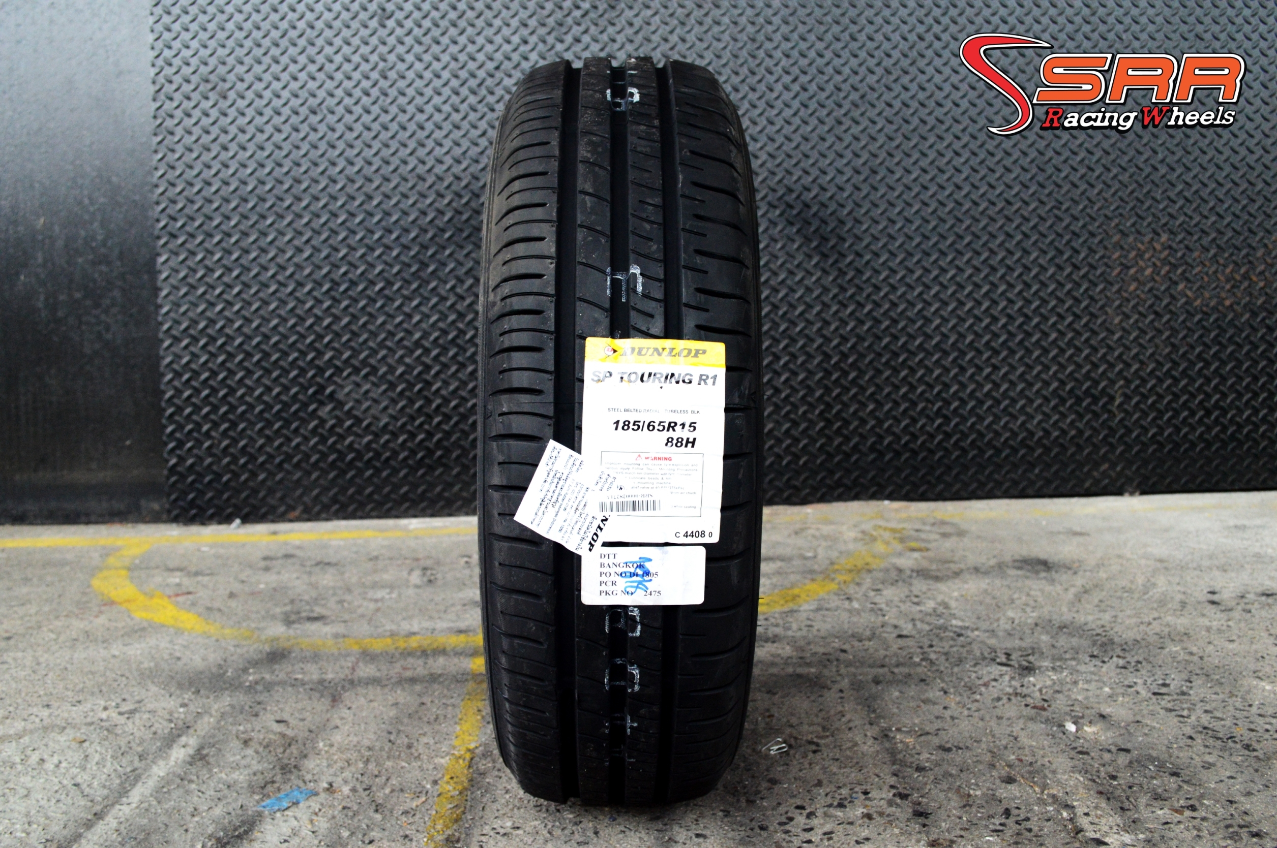ยางใหม่ DUNLOP TOURING R1 185/65-15 ซื้อ2แถม2