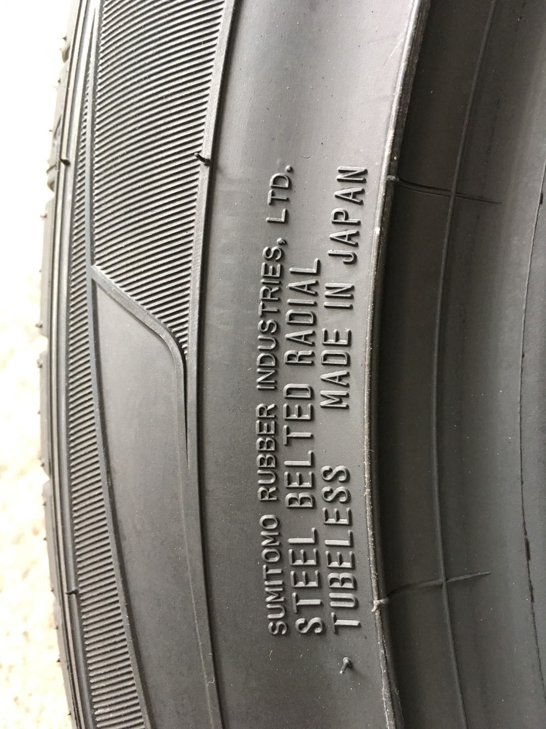 DUNLOP SPMAXX050 PLUS 235/55-17 >JP ปี18 เส้นละ 4900 ปกติ 7000