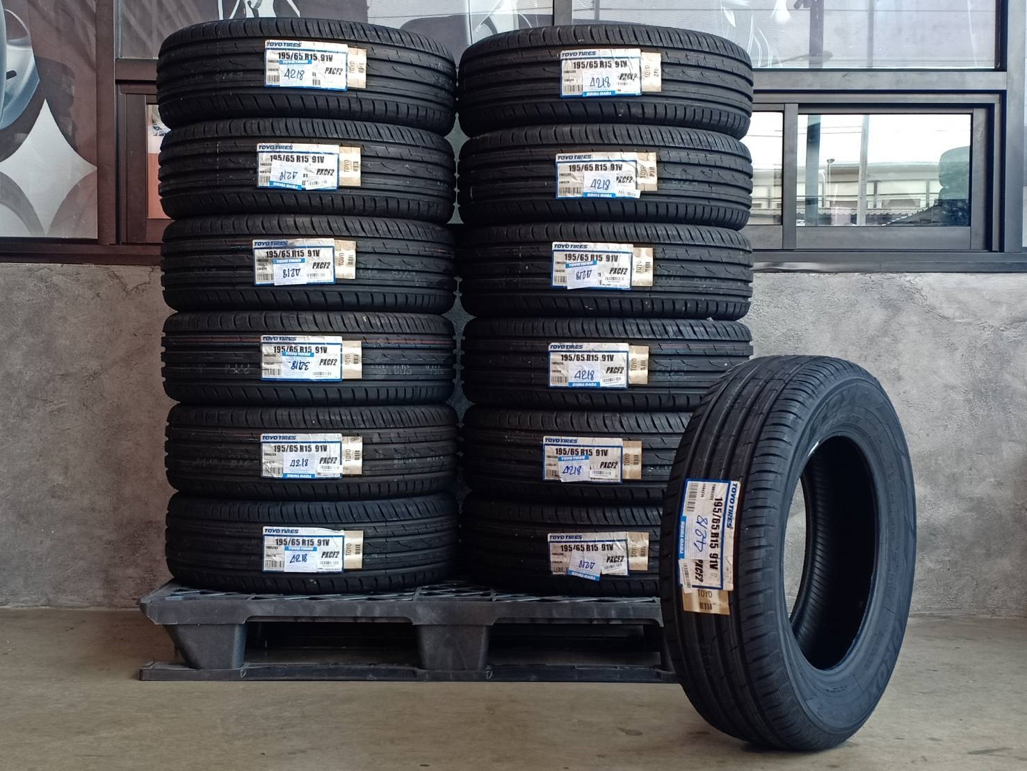 ยางโปรโมชั่น TOYO 195/65R15 PROXES CF2 91V MADE IN JAPAN