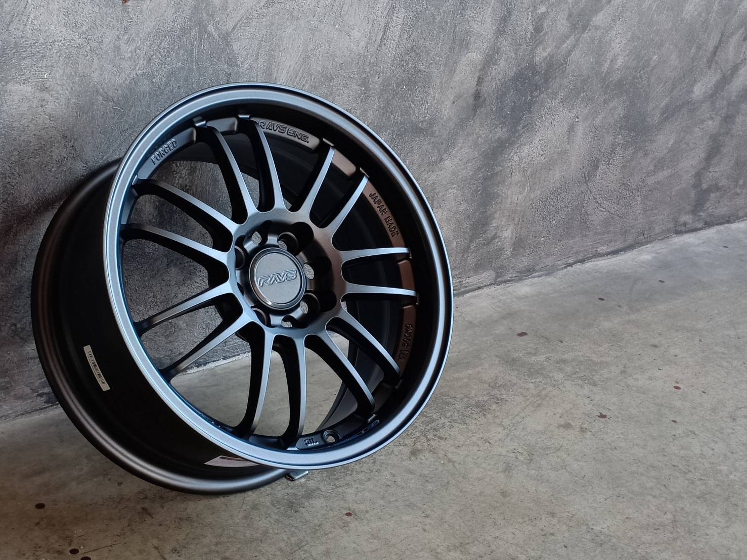 RE30 FLOWFORMING ล้อ AUTO OPTION ล้อเบา สินค้าราคาถูก