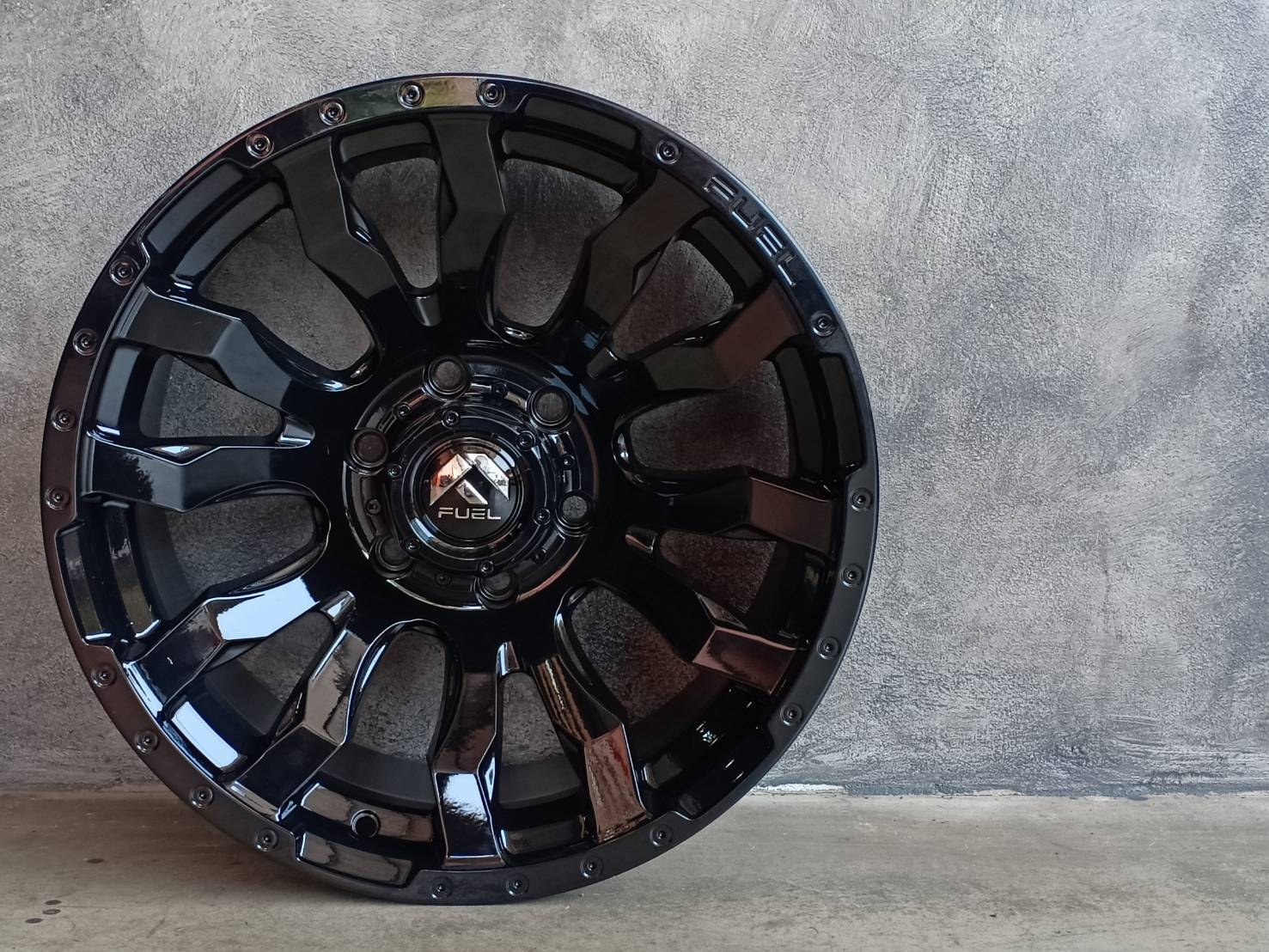 ล้อแท้มาใหม่ FUEL-BLITZ ขอบ18ซื้อล้อแถมยาง