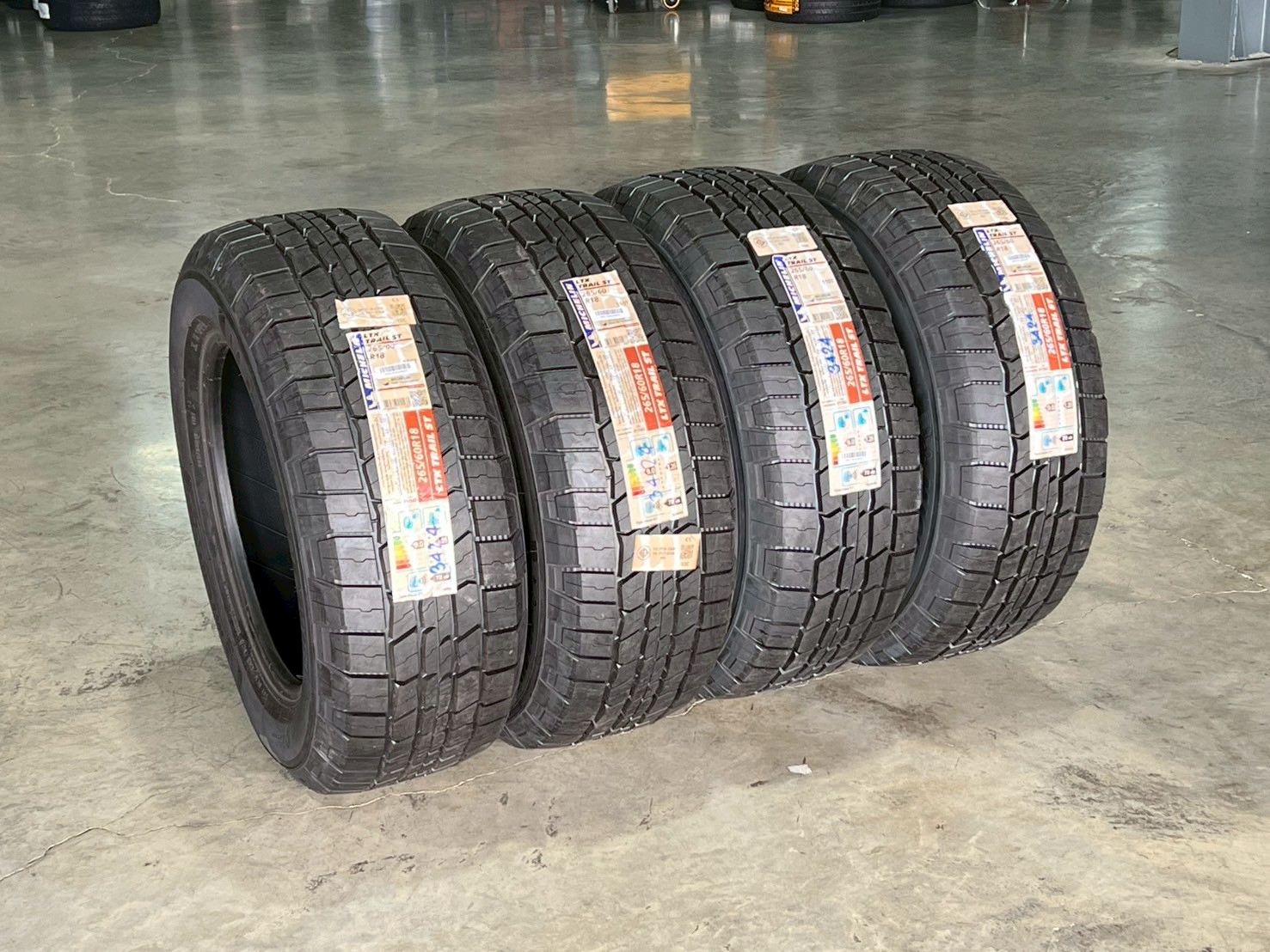 ยางใหม่ตกปี MICHELIN ขนาด 265/60R18 ลดราคาพิเศษ