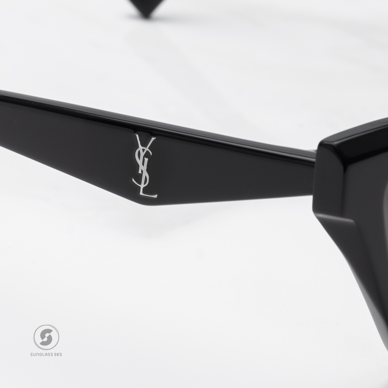 แว่นกันแดด YVES SAINT LAURENT SL M103F 002