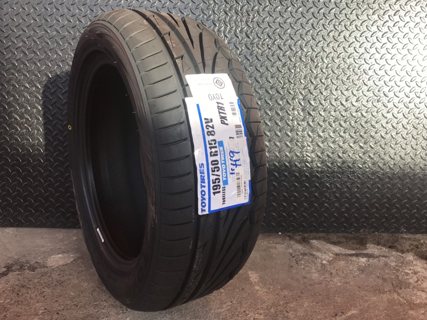 #แนะนำยางรถ #ขอบ15 #ราคาสุดคุ้ม TOYO PROXES TR1 195/50R15 ปี19 (MADE IN MALASIA)