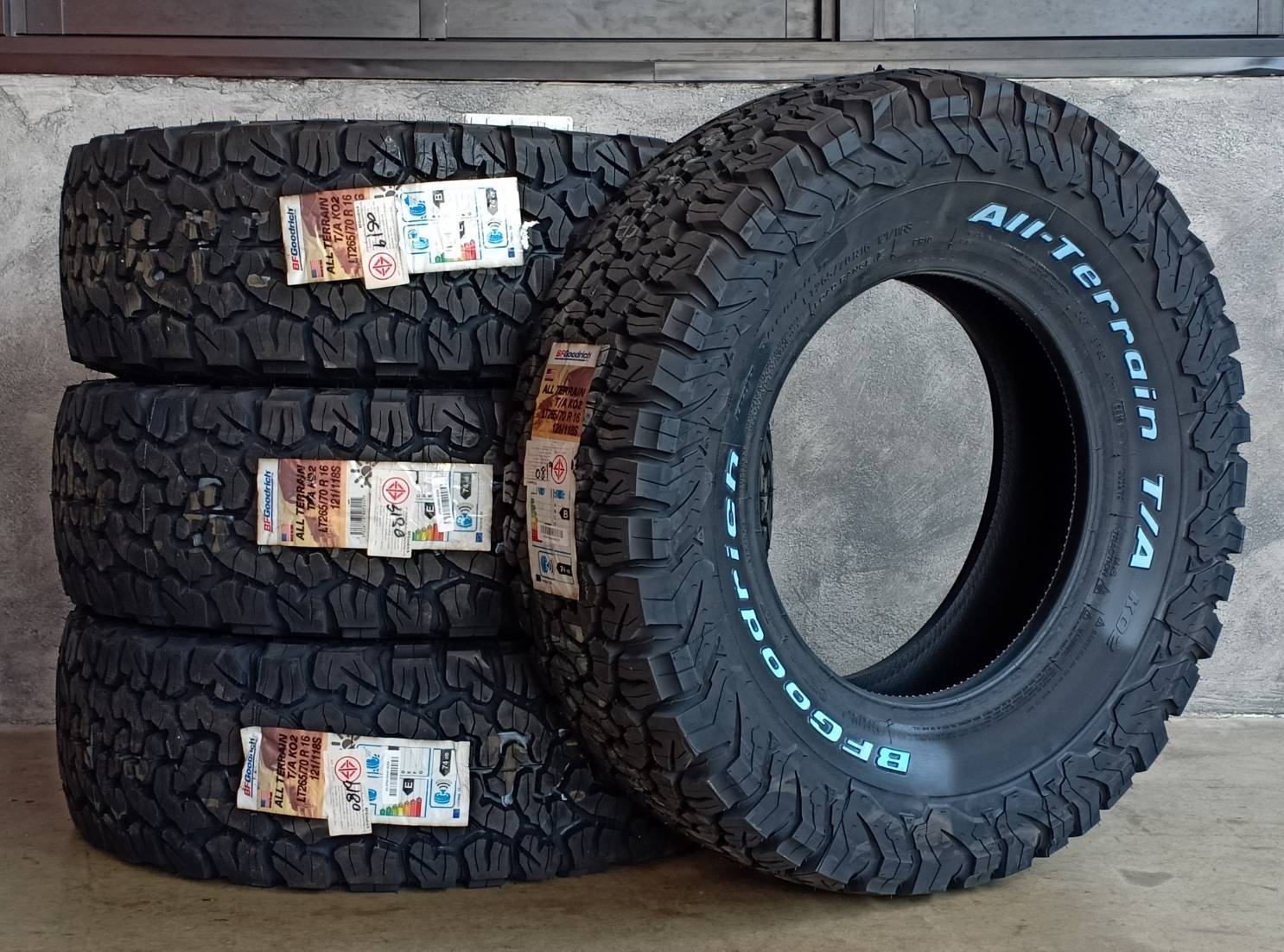 ยางใหม่ BF GOODRICH KO2 265/70-16 ลดราคาพิเศษ