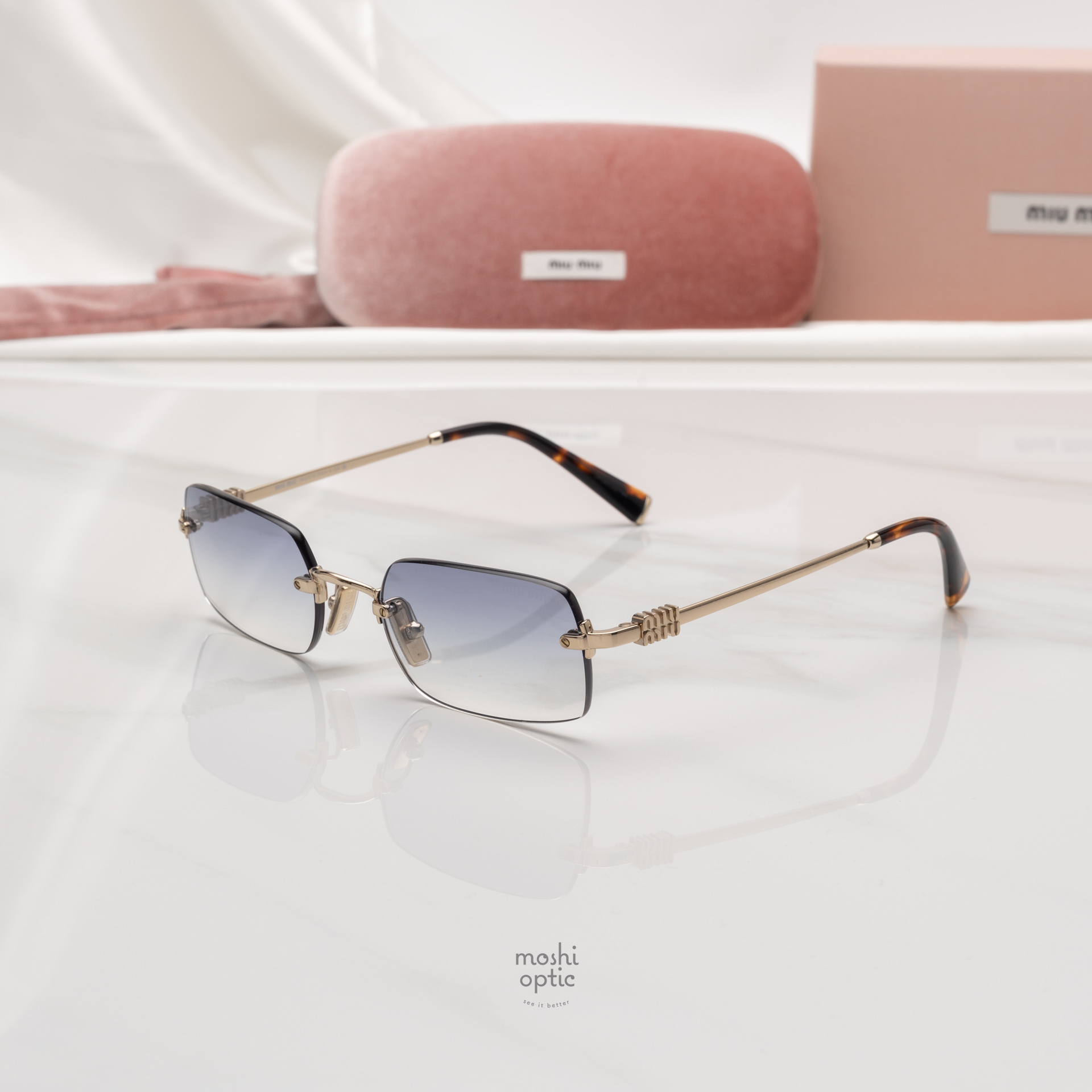 แว่นกันแดด Miu Miu MUB50S ZVN80O