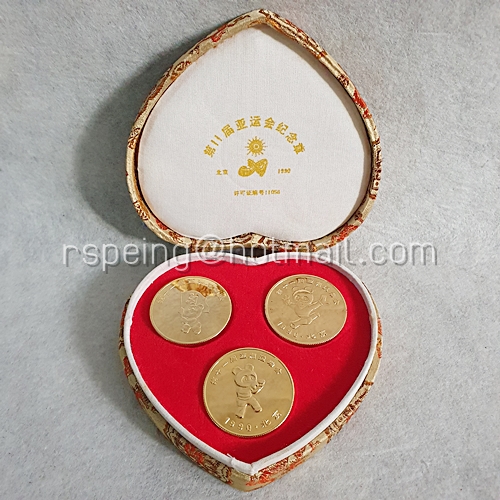 Box Set เหรียญทองที่ระลึก ชุด 3 เหรียญ XI Asian Games Beijing 1990