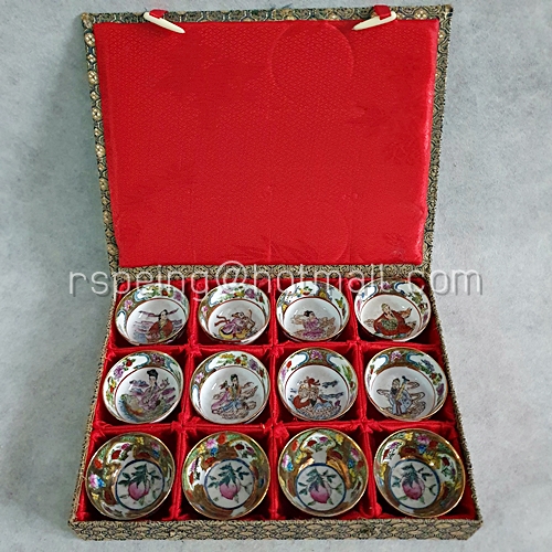 ชุดถ้วยน้ำชาจีน ลายแปดเซียนและผลท้อวาดมือ 12 ใบ พร้อมกล่อง
