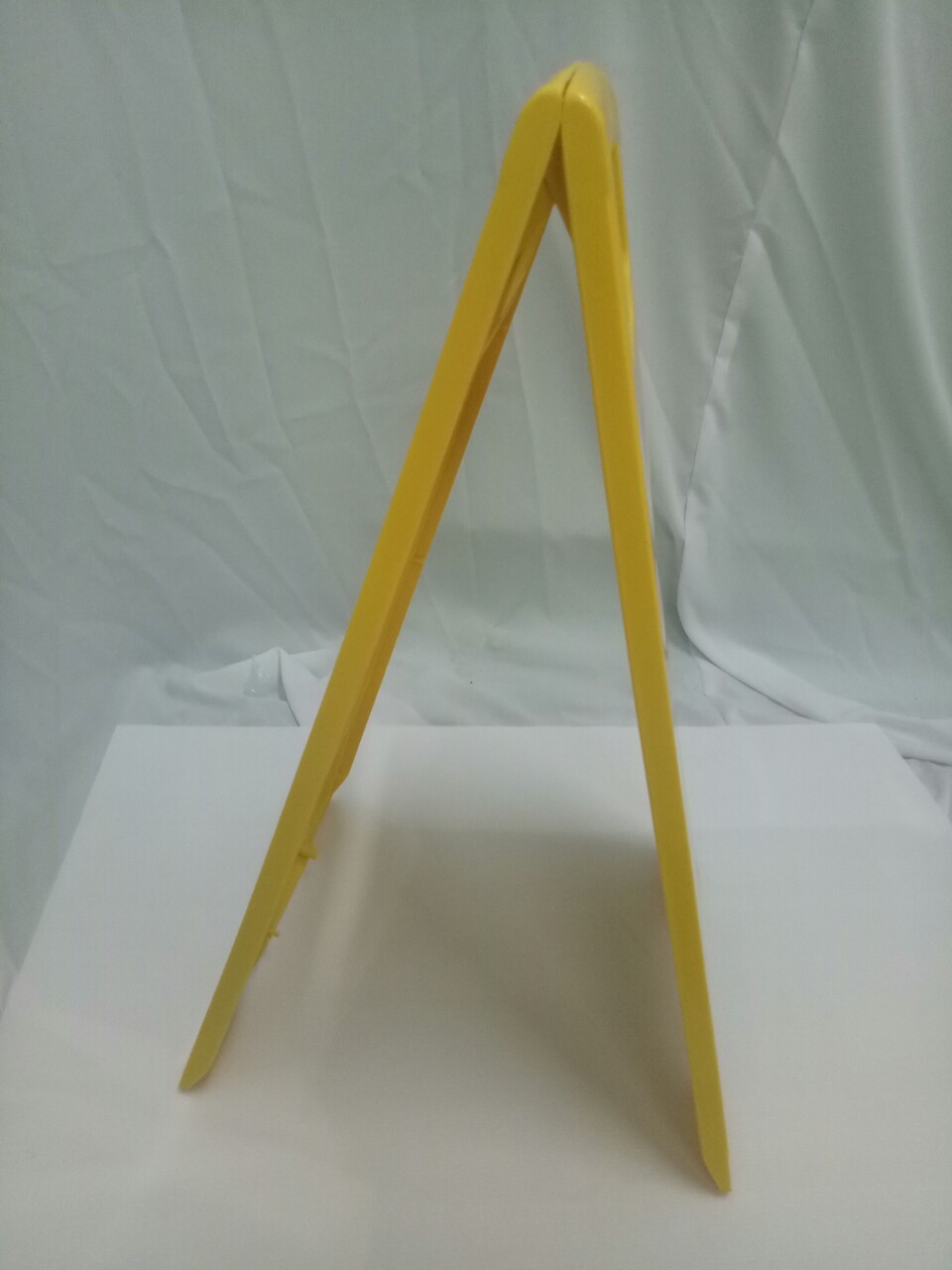 ป้ายเตือนห้ามเข้า