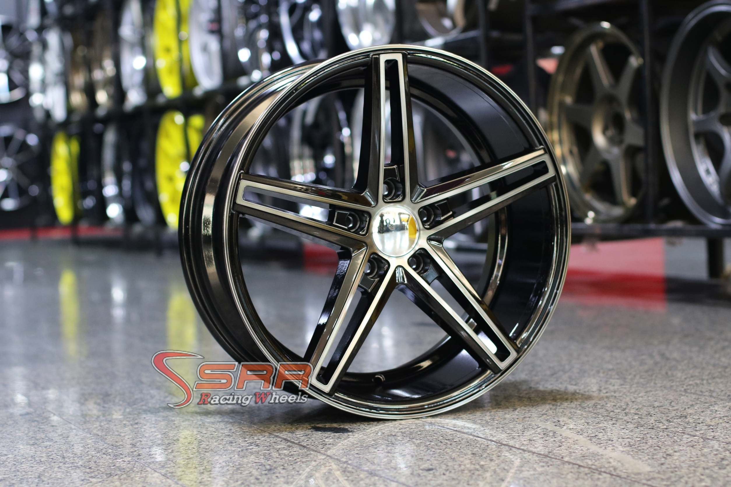 ล้อใหม่ VOSSEN CV5 ขอบ18 ใส่ได้ทั้งเก๋ง และกะบะ