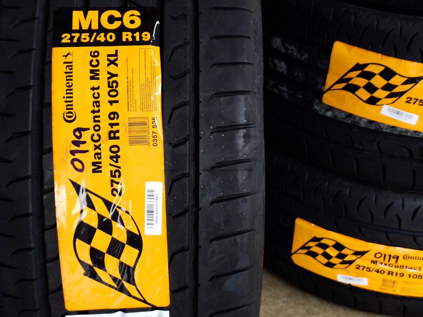 CONTINENTAL MAXCONTAC MC6 275/40R19