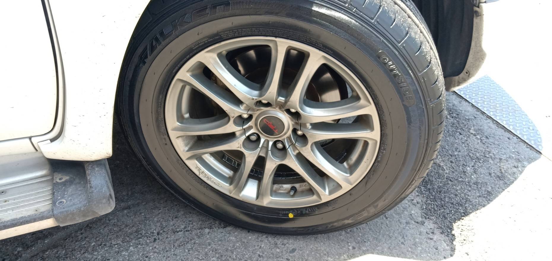 FALKEN FK452 265/60-18 เส้น 3500 ปกติ 4500