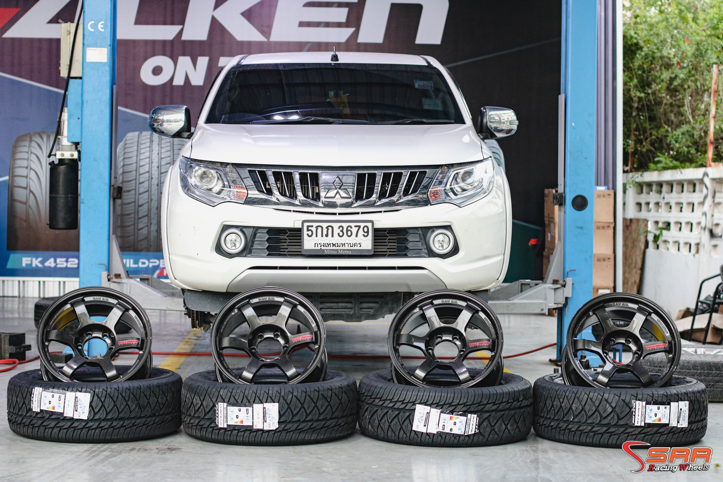 TE37SUV FLOWFORMING ล้อเบา 18X9 6x139.7 offset+0