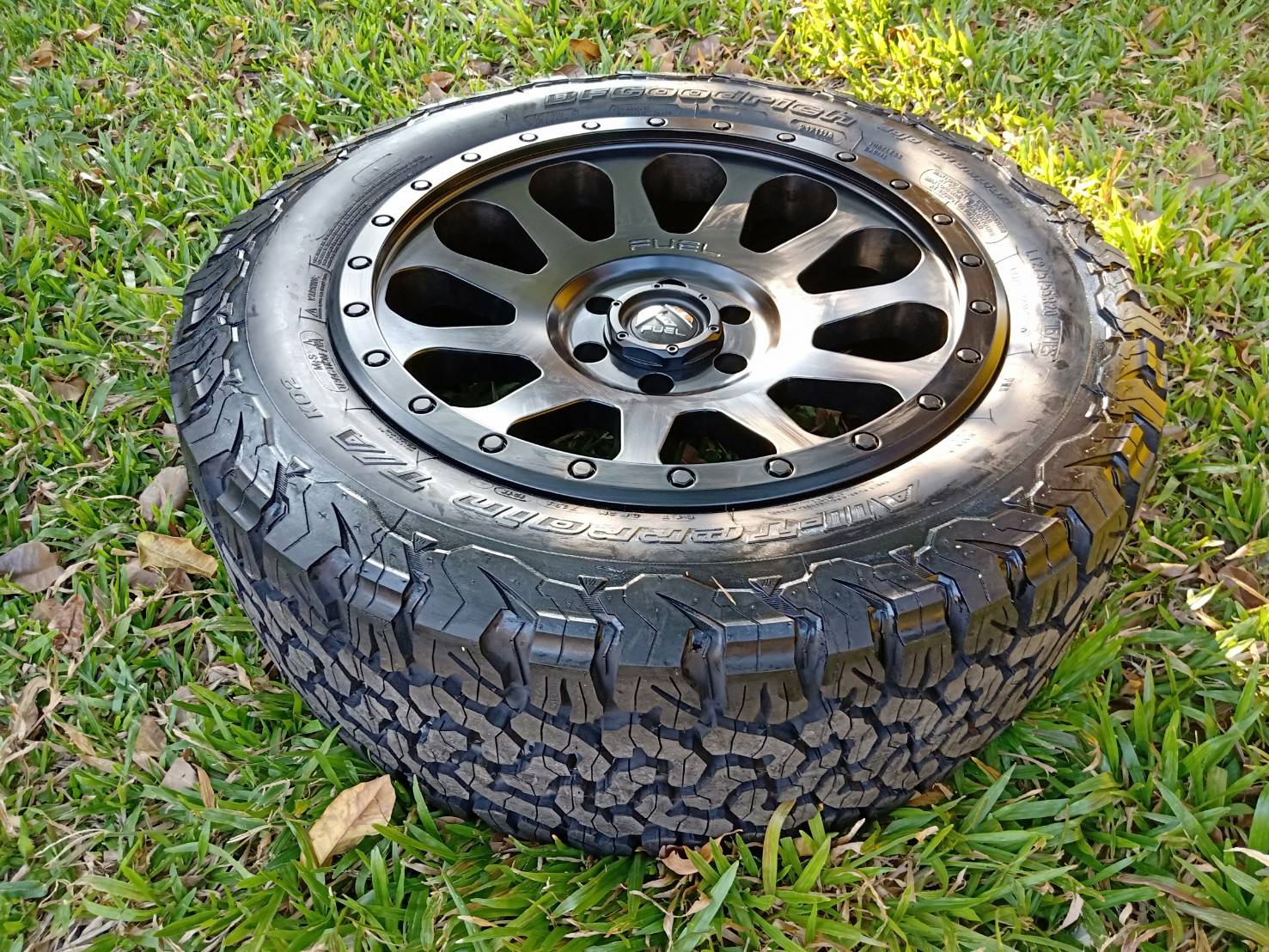 ล้อแท้ FUEL VECTOR D579 ขอบ20