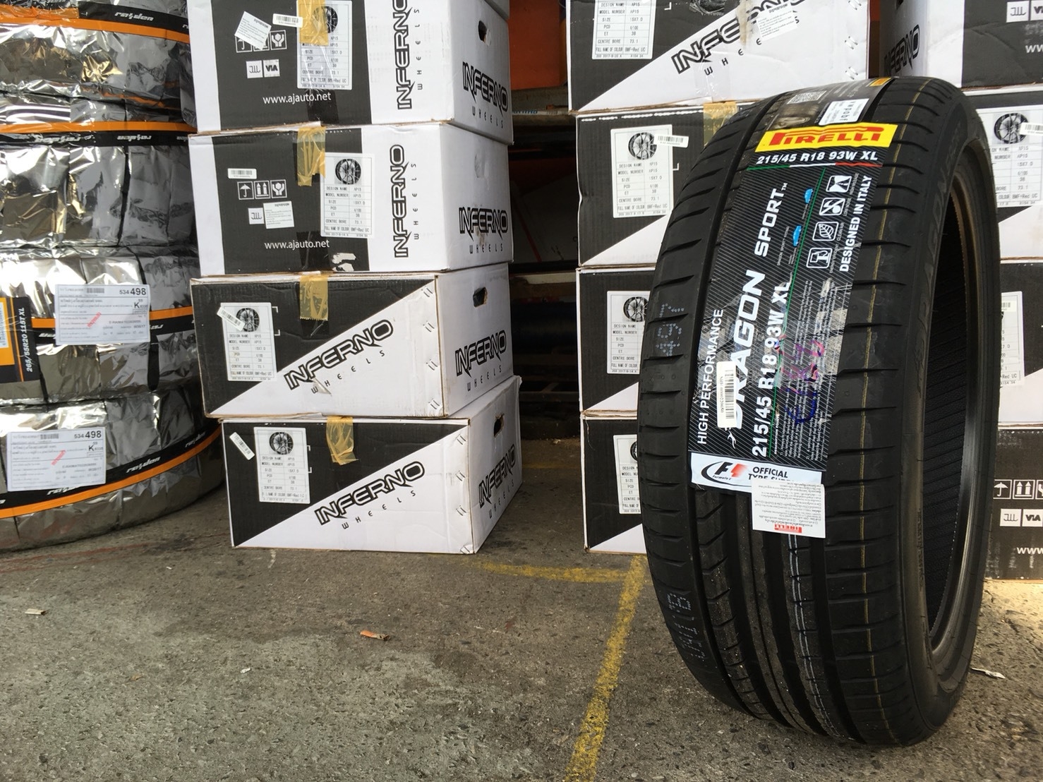 PIRELLI DRAGON SPORT 215w45s18 ซื้อ2แถม2