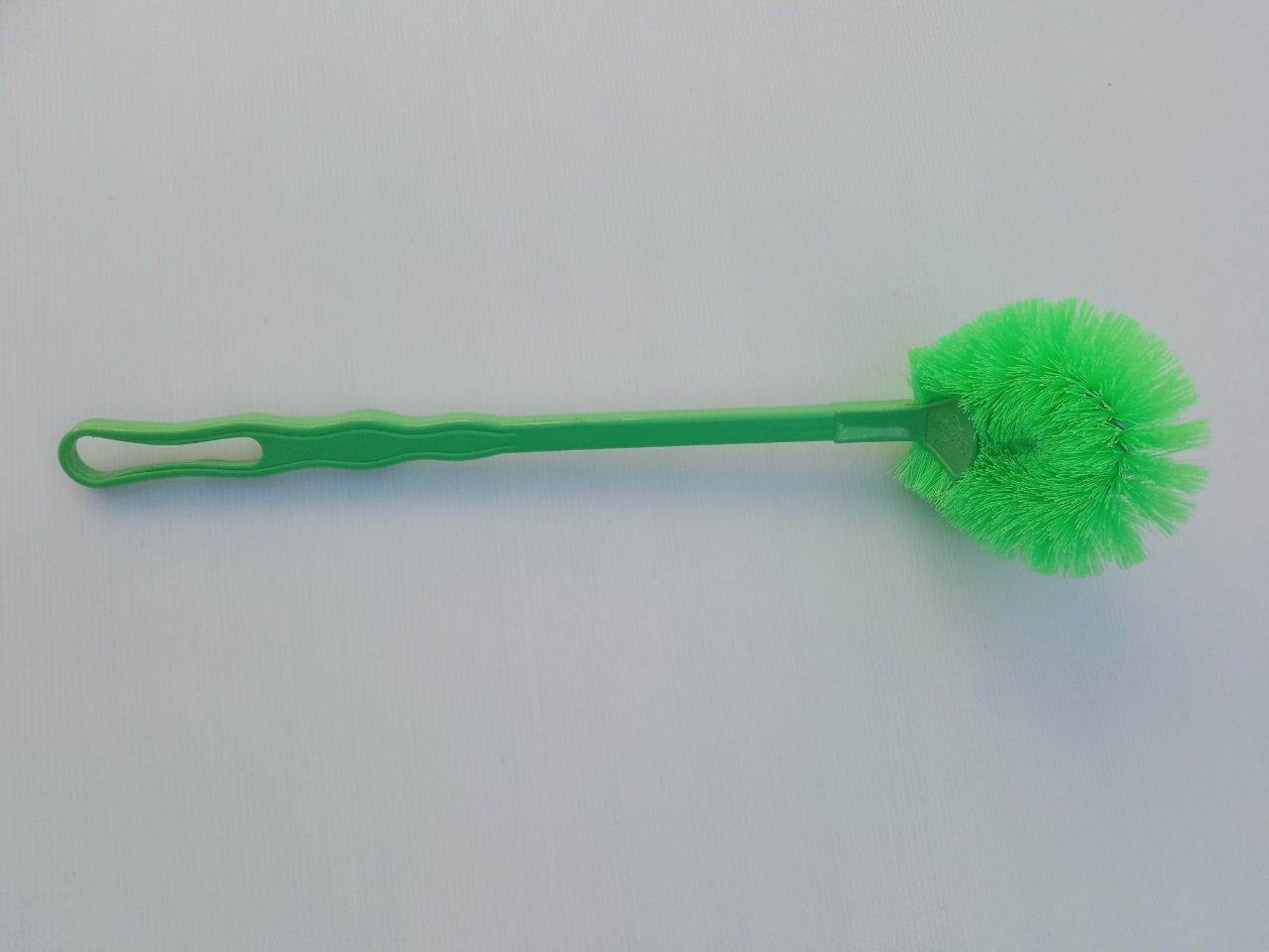 แปรงขัดห้องน้ำ หัวโค้ง คละสี