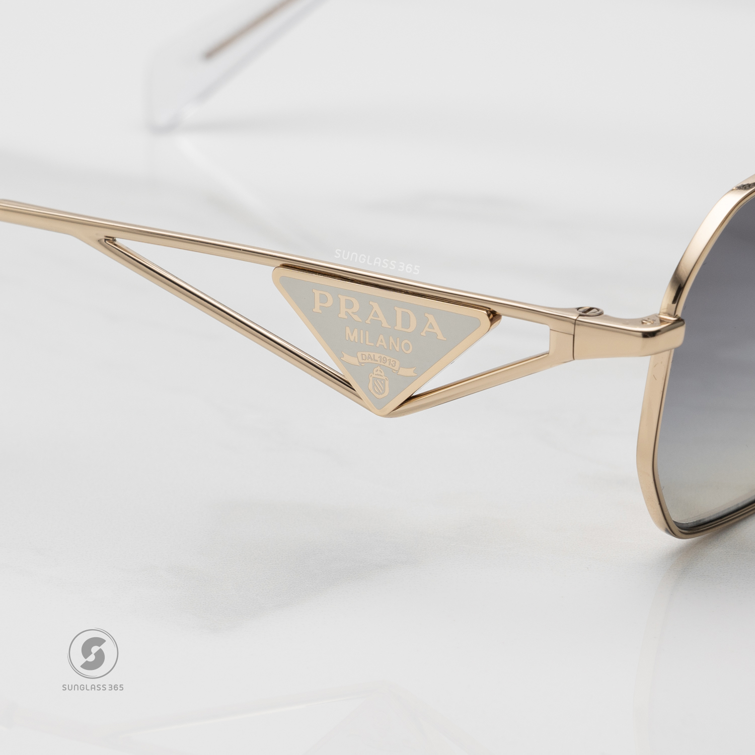 PRADA PRA51S ZVN30C Pale Gold