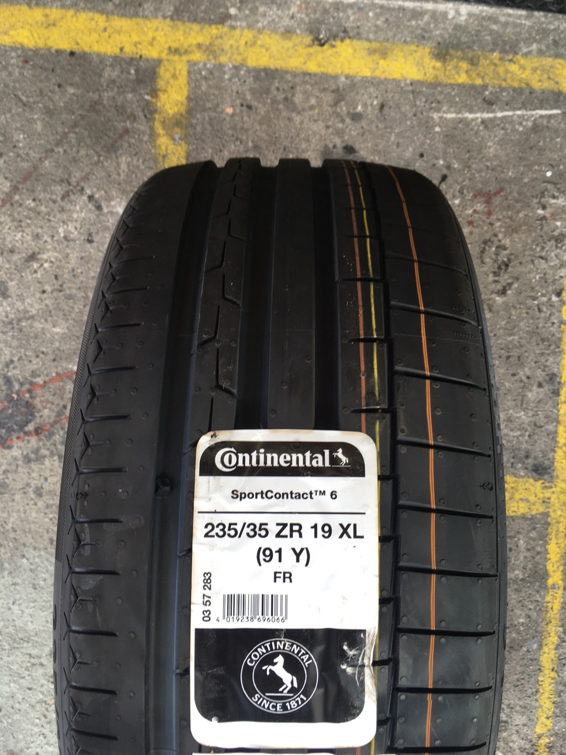 CONTINENTAL CONTACT6 CSC6 235-35-19 เส้น 8500 ปกติ 14000
