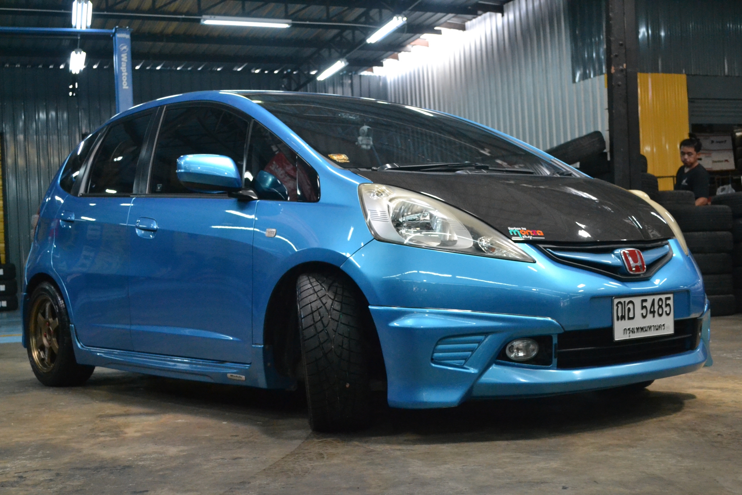 ยางใหม่ TOYO R1R 195/50-15 ขายราคาส่ง