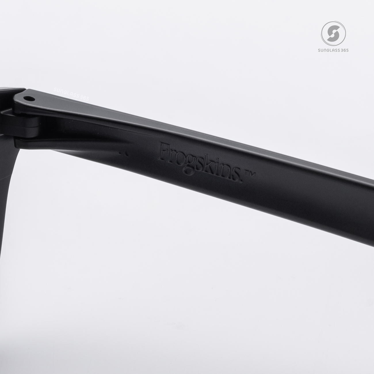 Oakley Frogskins OO9245-E3 Matte Black Prizm Slate