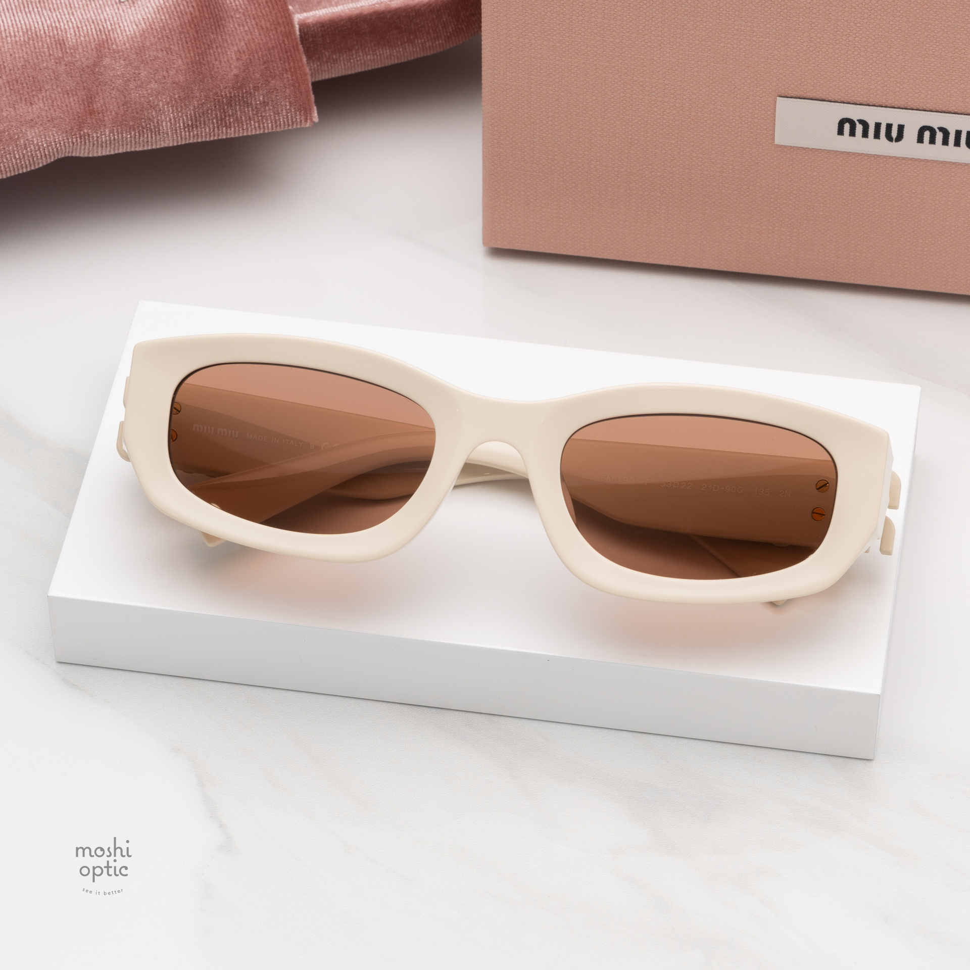 แว่นกันแดด Miu Miu MUB04SF 21D90Q