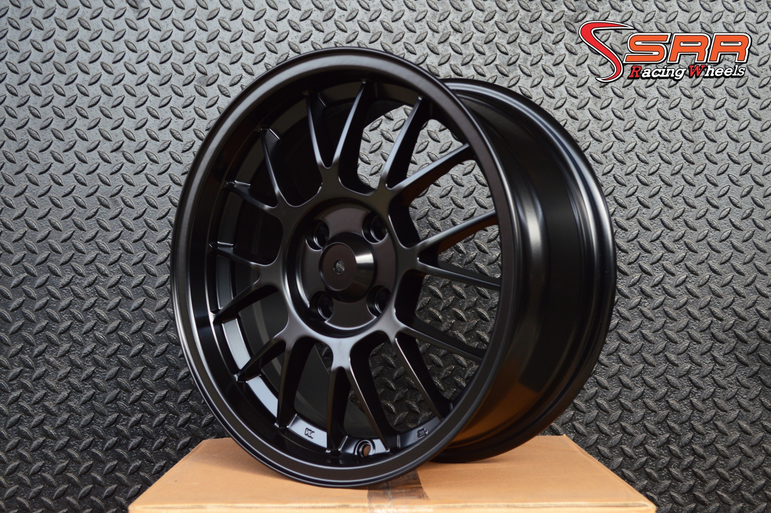 SE37K ขอบ15 กว้าง7.0 ET+35 4รู100 วงละ 2750