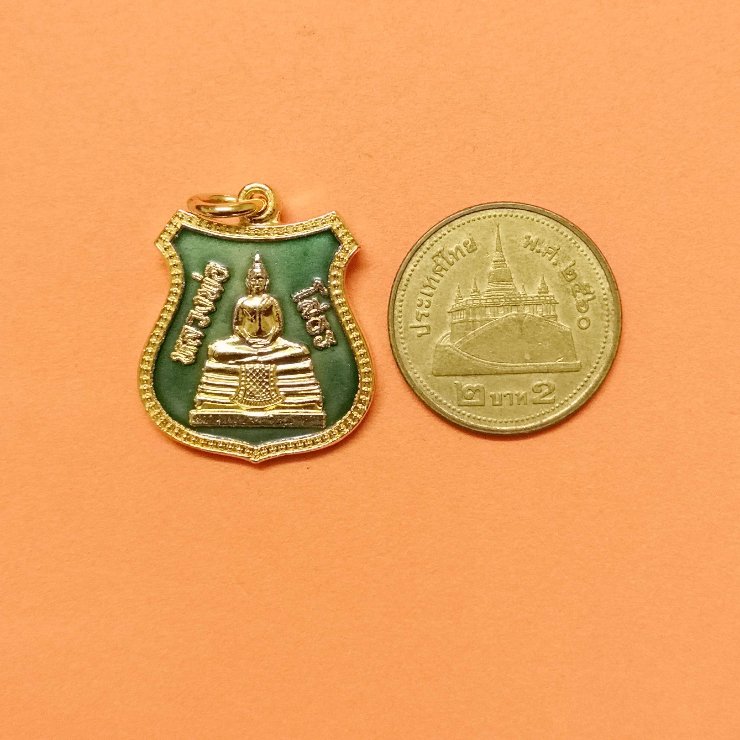 เหรียญ หลวงพ่อโสธร รุ่นสร้าง สำนักงานอัยการ จังหวัดฉะเชิงเทรา พศ 2553 เนื้อกะไหล่ทองลงยาสีเขียว สูง 2.2 เซน
