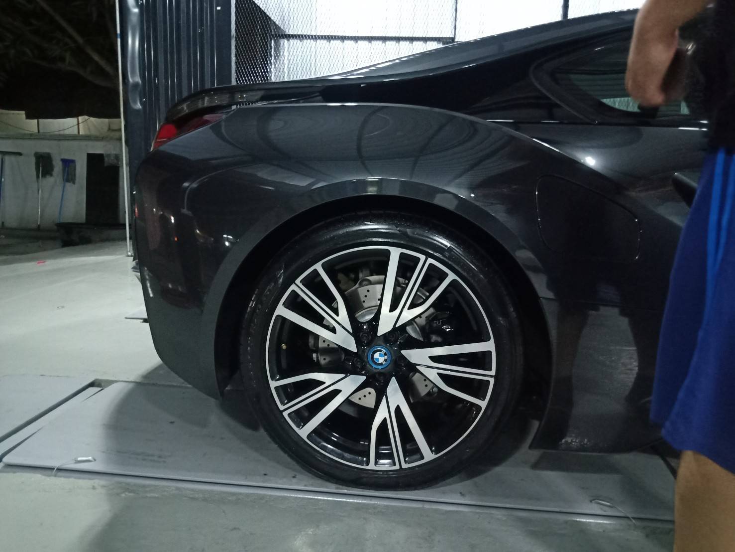 ยางใหม่สำหรับ BMW I8 215/45-20 245/45-20