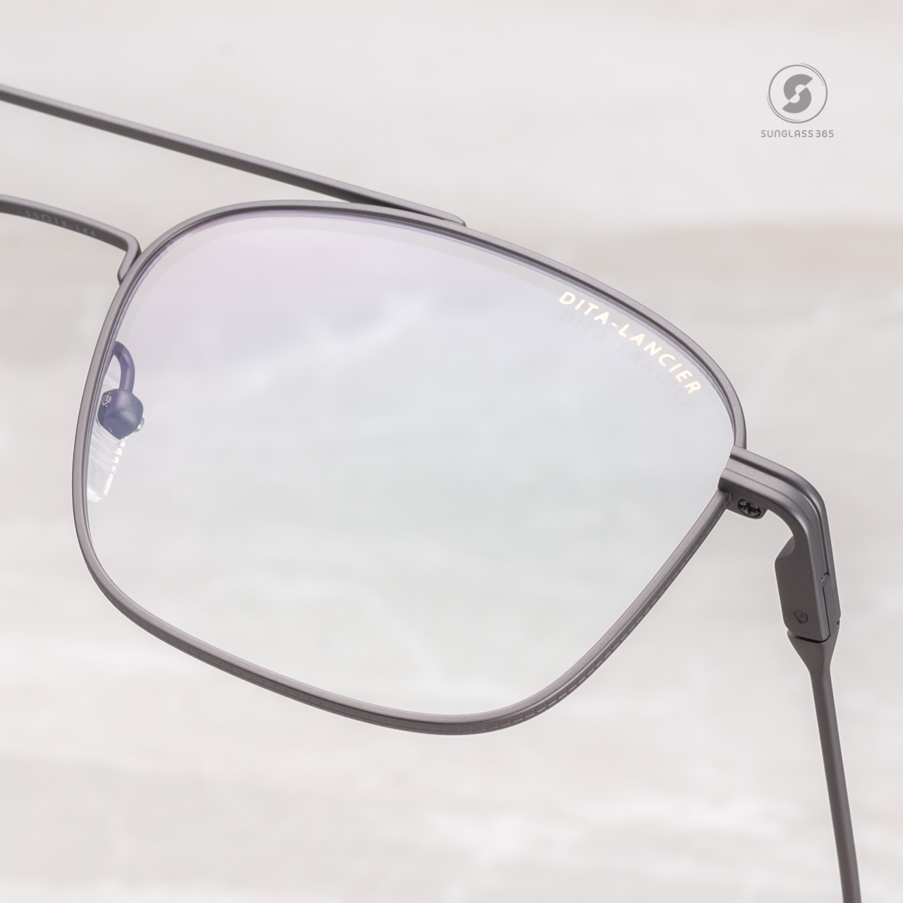แว่นสายตา DITA LANCIER DLX112 A 04 with Blue Control Lens