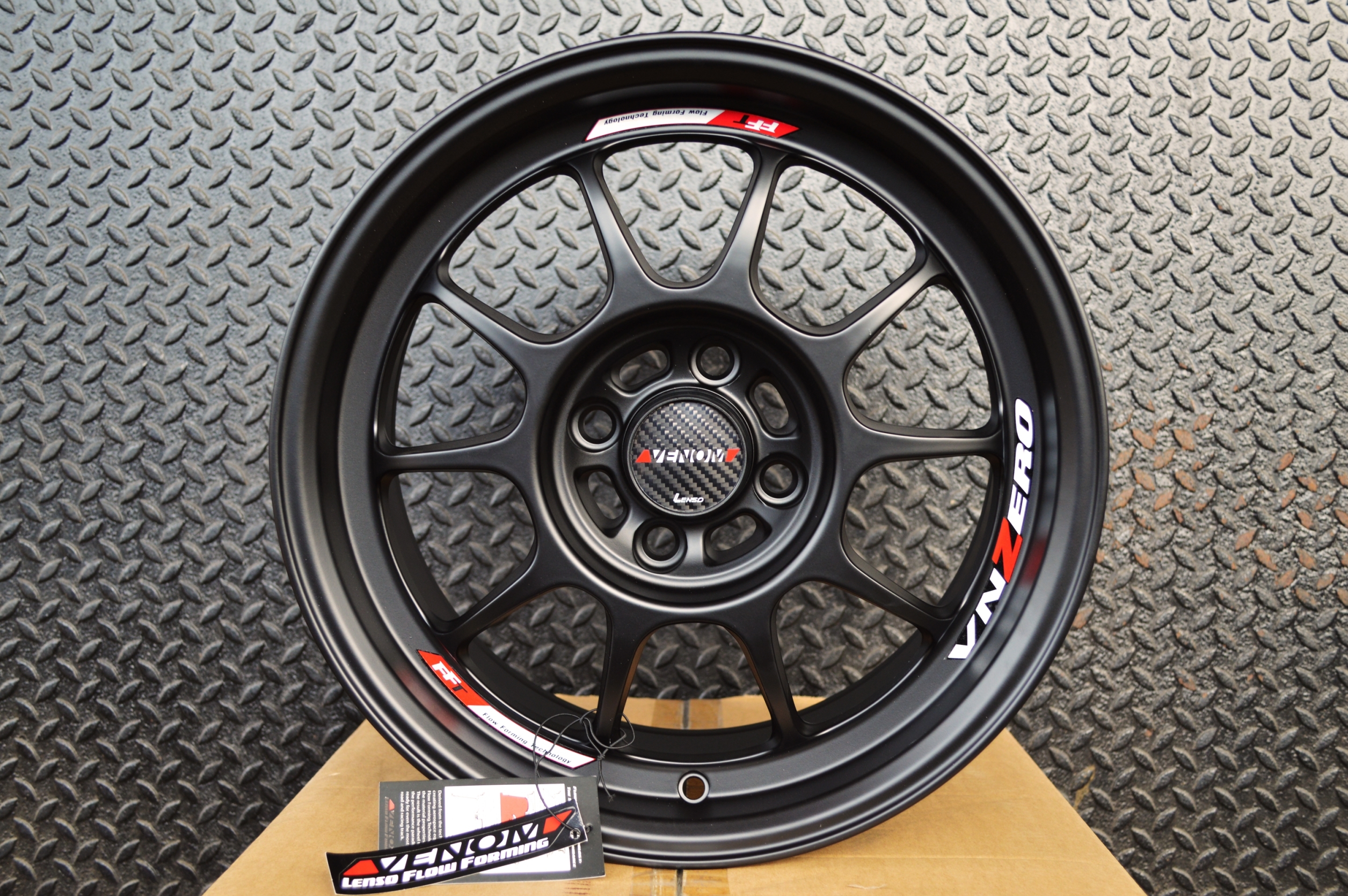 ล้อแท้ LENSO VENOM ZERO ขอบ15 พร้อมยางหมื่นกว่าบาท
