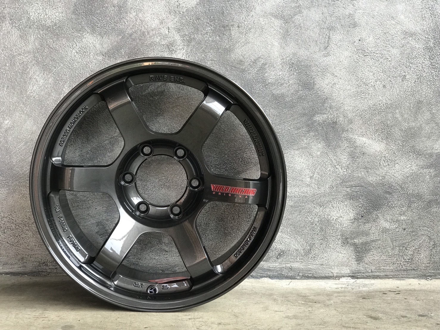 AOW10 TE37SUV (FLOWFORMING) 18x9 6H139.7 ET+0