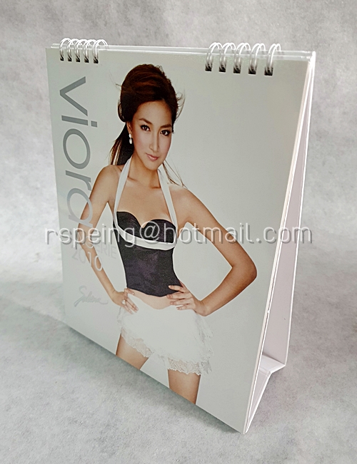 ปฏิทินตั้งโต๊ะ Sabina 2554 (2010) Viora Lingerie
