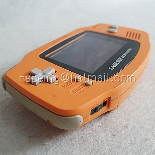 เครื่องเกม Game Boy Advance สีส้ม พร้อมตลับเกม Grand Theft Auto III