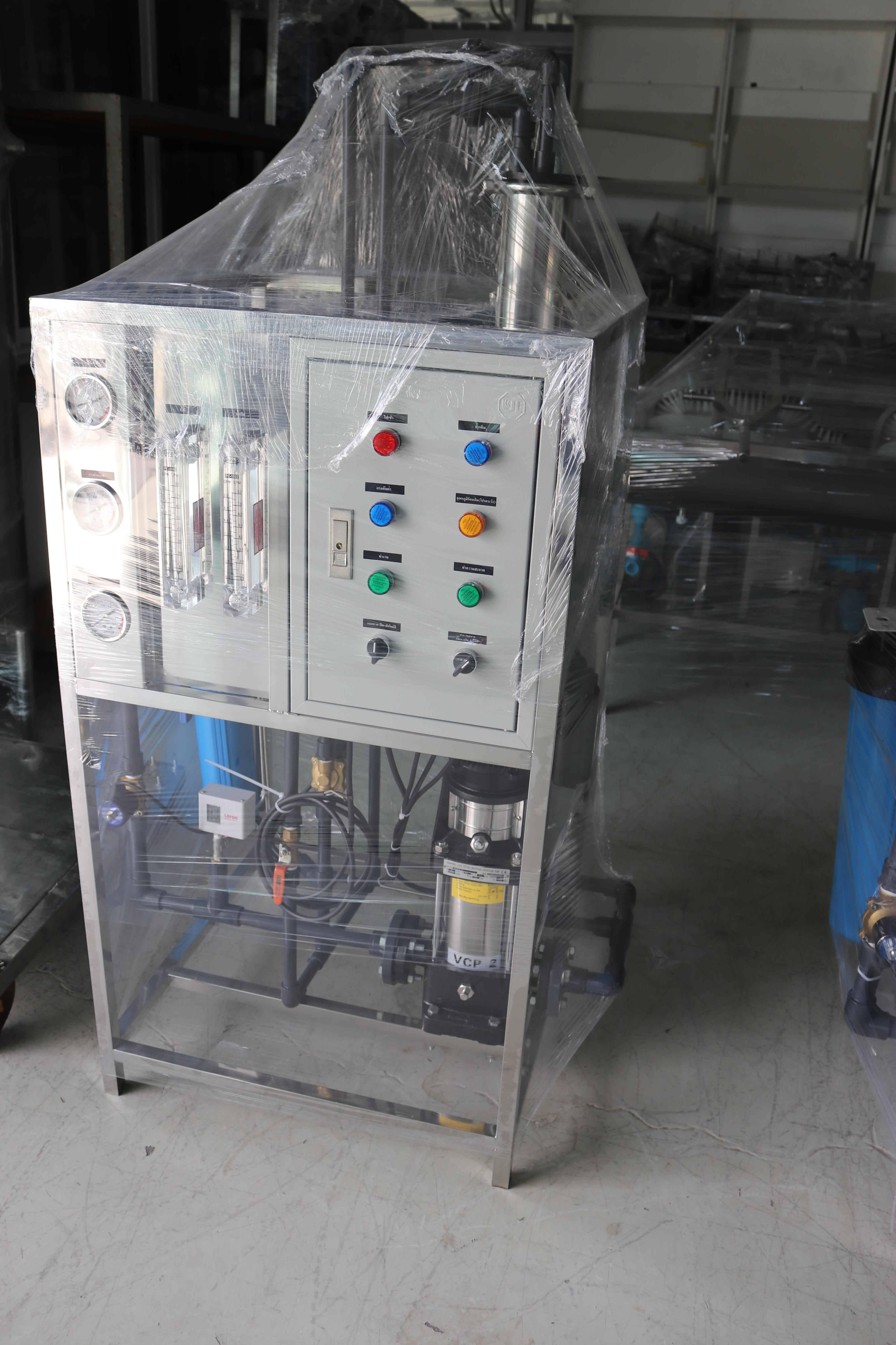 เครื่องกรองน้ำระบบ RO อุตสาหกรรม กำลังการผลิต 12,000 ลิตร/วัน