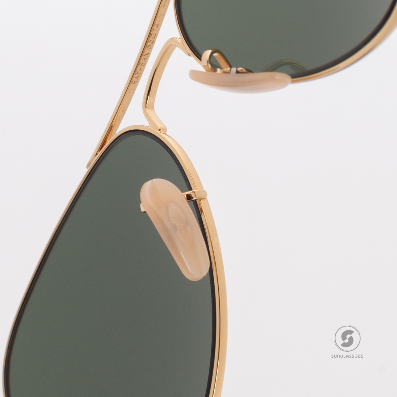 Ray Ban Aviator RB3689 914731 Crystal Green