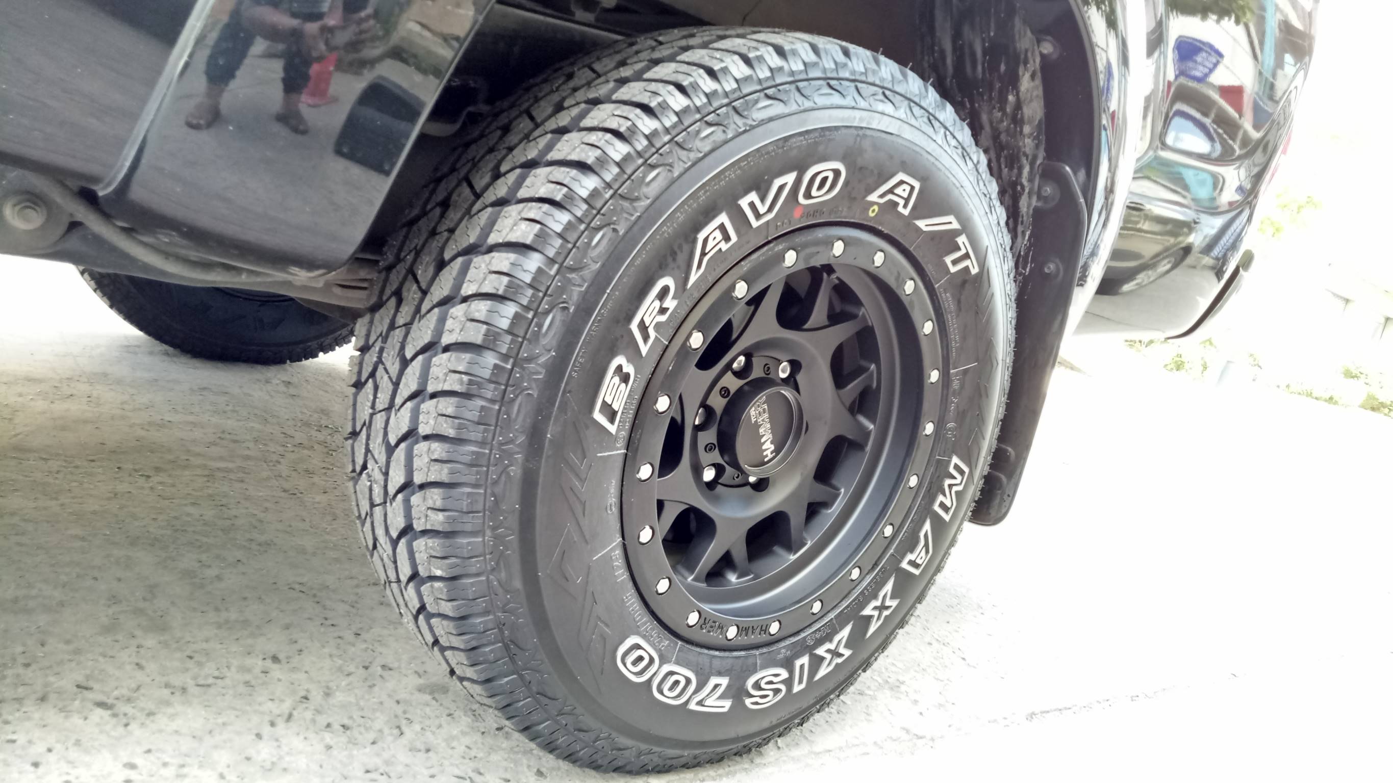 HAMMER HM3 ขอบ16 ยาง MAXXIS AT700 265/70-16 ราคาพิเศษ