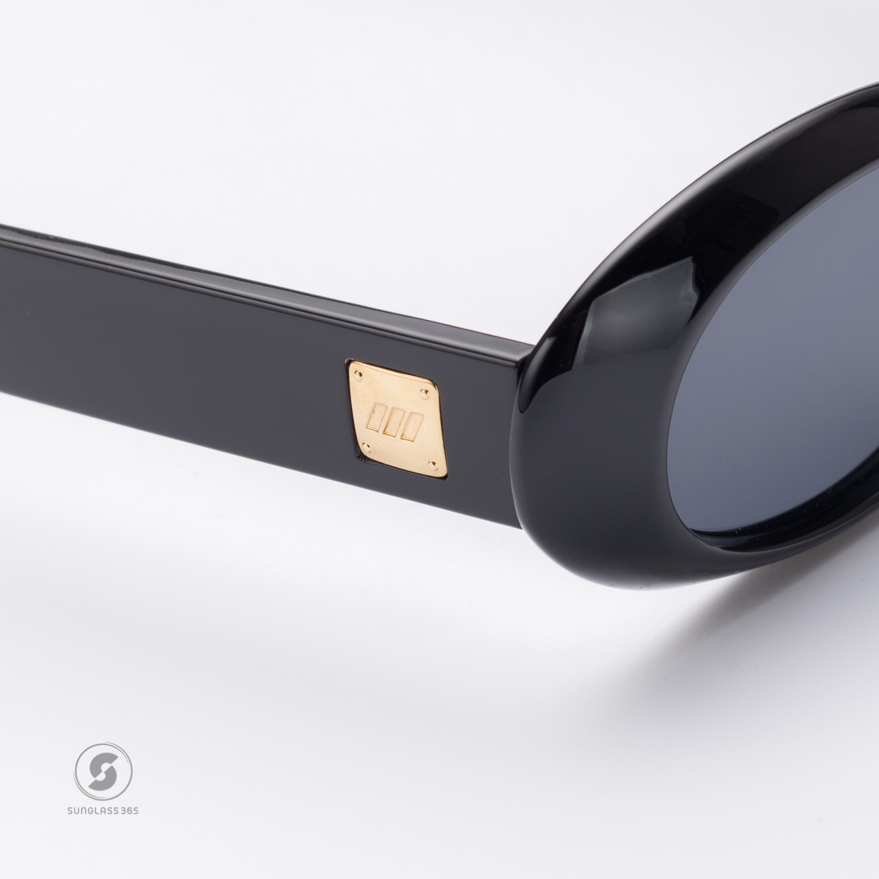 แว่นกันแดด Le Specs LSP2102369 Work It! Black