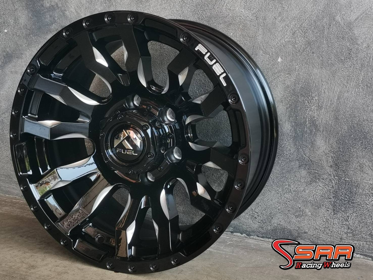 FUEL : BLITZ 16X8 6X139.7 1 GLOSSY BLACK MILLED (ดำเงาขลิปเงิน)
